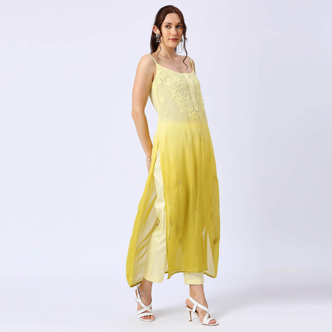 Viscose 3D Sleeveless Designer Kurti - The Lucknowi Chikan 