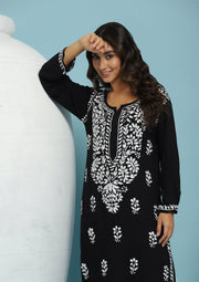 Heer Rayon Long Chikankari Kurti