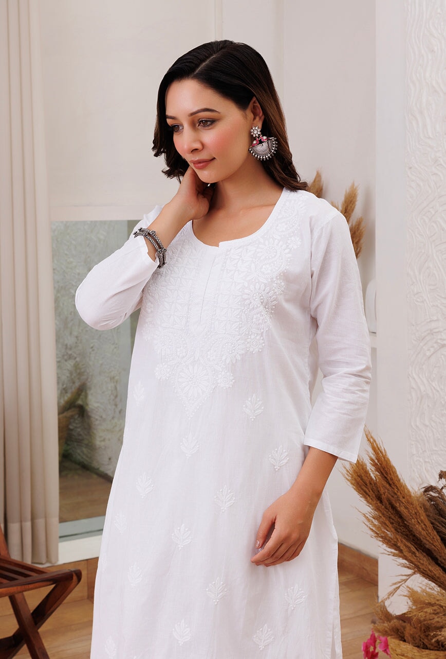 Kanak Cotton Aari Kurti