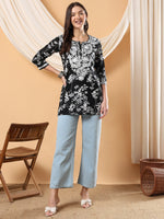 Load image into Gallery viewer, Gulnihal Mul Mul Chikankari Short Kurti - The Lucknowi Chikan 