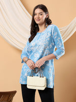 Load image into Gallery viewer, Gulnihal Mul Mul Chikankari Short Kurti - The Lucknowi Chikan 