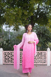 Gulfam Rose Pannel Viscose Kurti Set