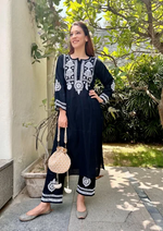 Load image into Gallery viewer, Sahiba Mul Cotton Kurti Pallazo Set
