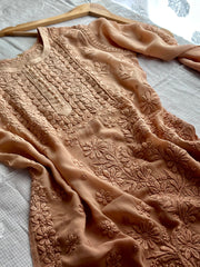 Averi Viscose 3D Handwork Kurta - The Lucknowi Chikan 