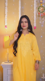 Load and play video in Gallery viewer, Bahar Ombre Chikankari Kurti Set
