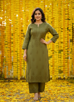 Load image into Gallery viewer, Sona Chanderi Chikankari Kurti Set