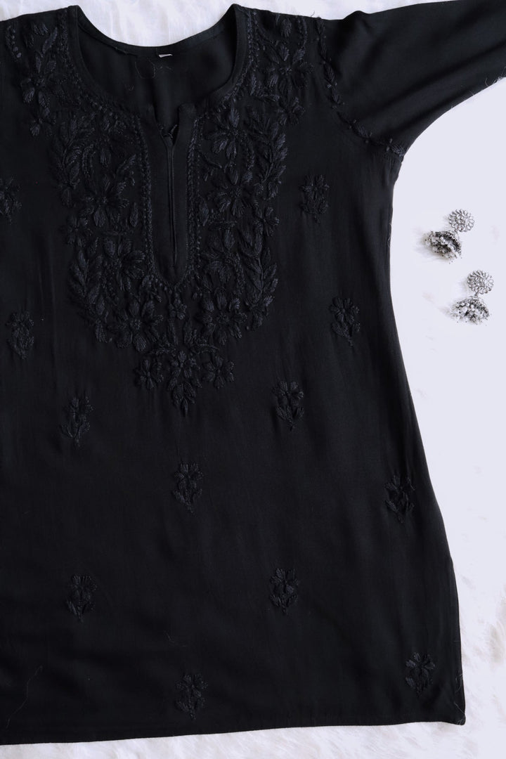 Vibha Ombre Chikankari Short Top