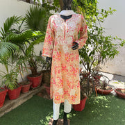 Aadat Mulmul Straight Chikankari Kurti