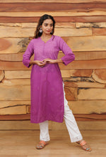Load image into Gallery viewer, Joohi Ombre Straight Chikankari Kurti