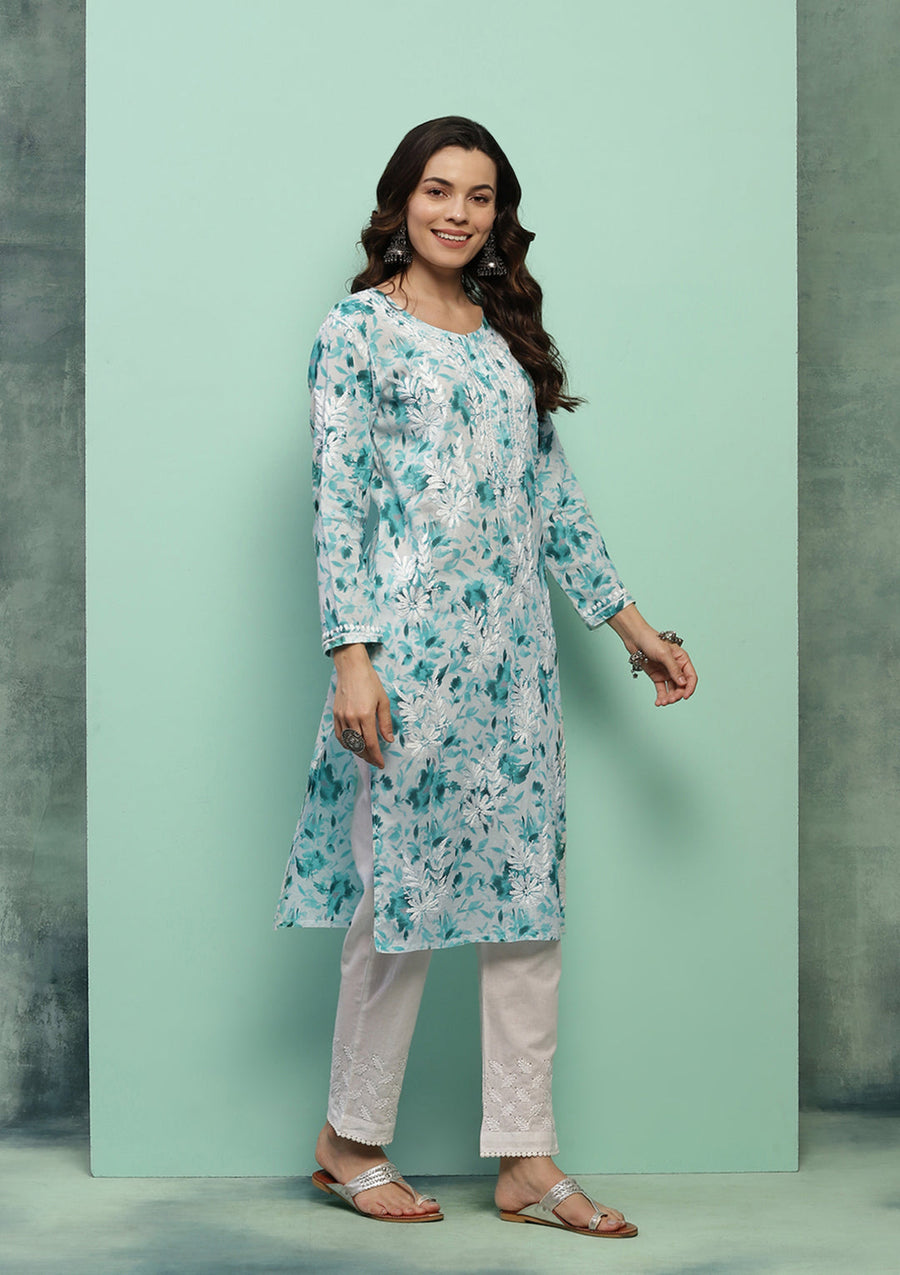 Dilkash Floral Mul-Mul Chikankari Kurti