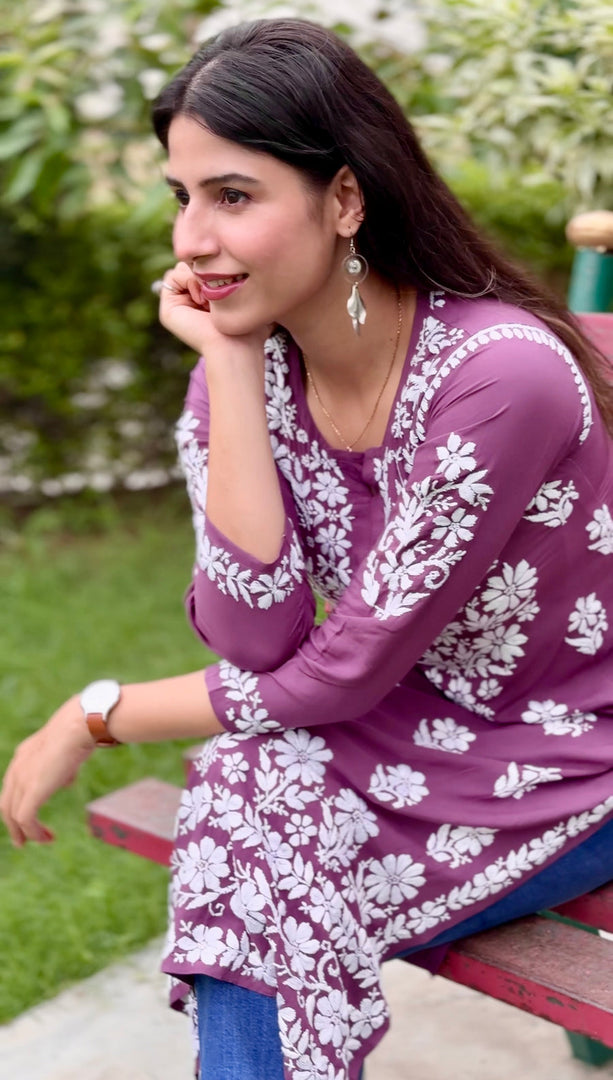 Bela Premium Modal Chikankari Long Kurti – The Lucknowi Chikan