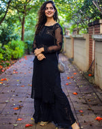 Load image into Gallery viewer, Zara Bootie Jaal Kurti Set Black M
